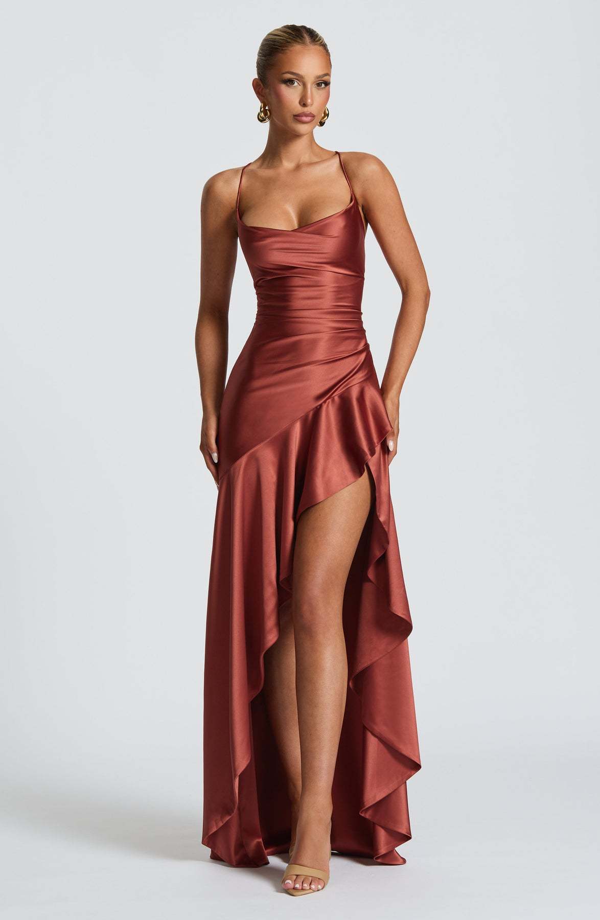 Robe de Soirée Longue Fendue Élégante à Bretelles